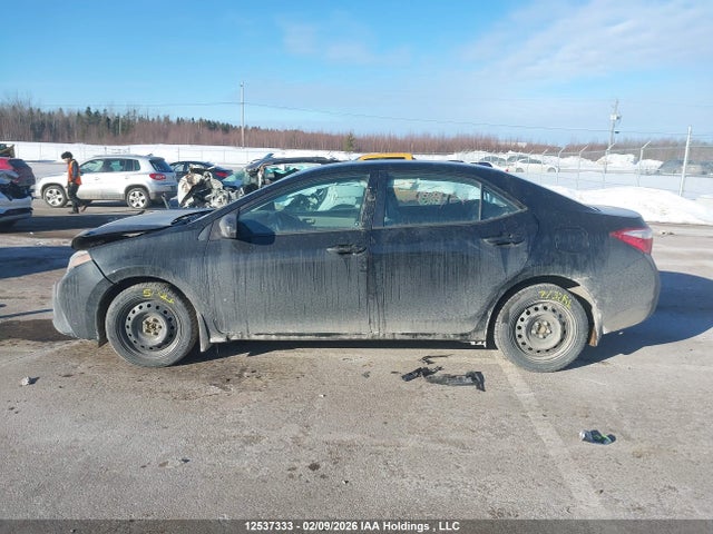 2T1BURHE0FC463269 Toyota COROLLA LE