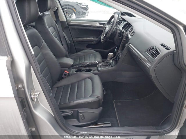 3VWH17AU7JM761498 Volkswagen Golf Alltrack S/se/sel
