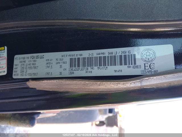1C4BJWDG2FL637138 Jeep Wrangler Unlimited Sport