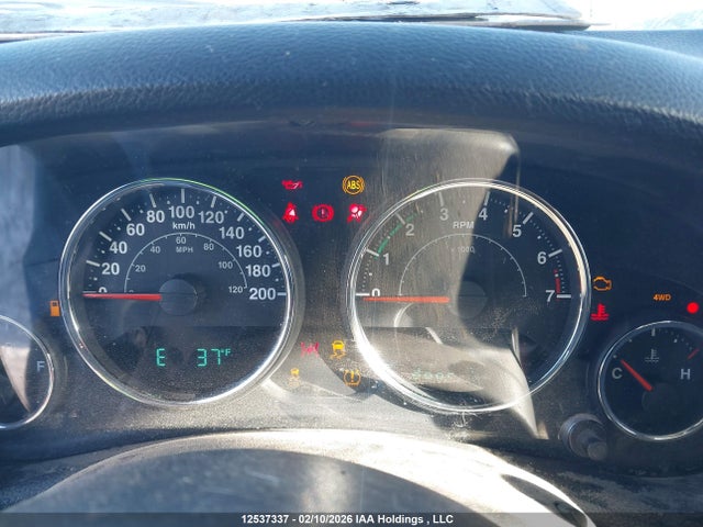 1C4BJWDG2FL637138 Jeep Wrangler Unlimited Sport