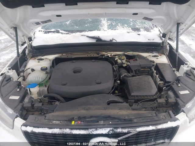 YV4162UM7L2294661 Volvo Xc40 T5 R-design
