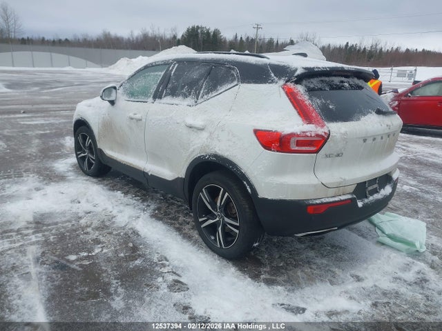 YV4162UM7L2294661 Volvo Xc40 T5 R-design