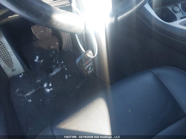 WBA5A7C5XGG151607 BMW 528i Xdrive
