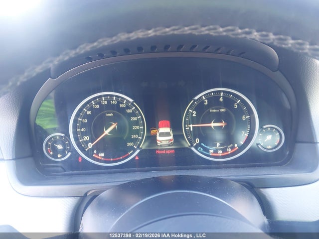 WBA5A7C5XGG151607 BMW 528i Xdrive