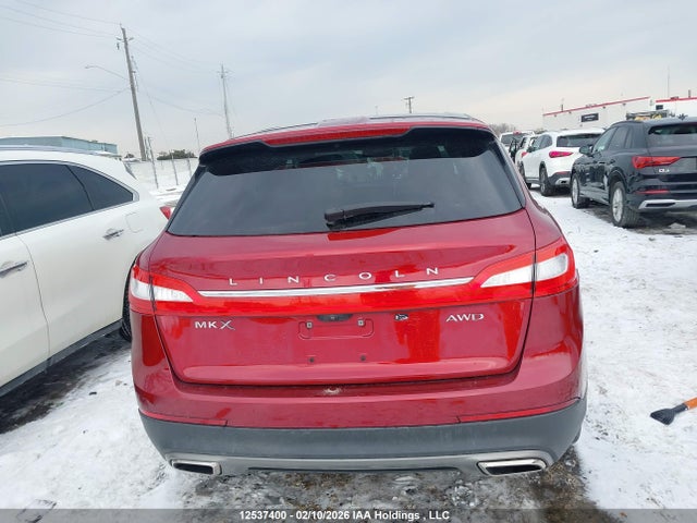 2LMPJ8LR8HBL50555 Lincoln MKX