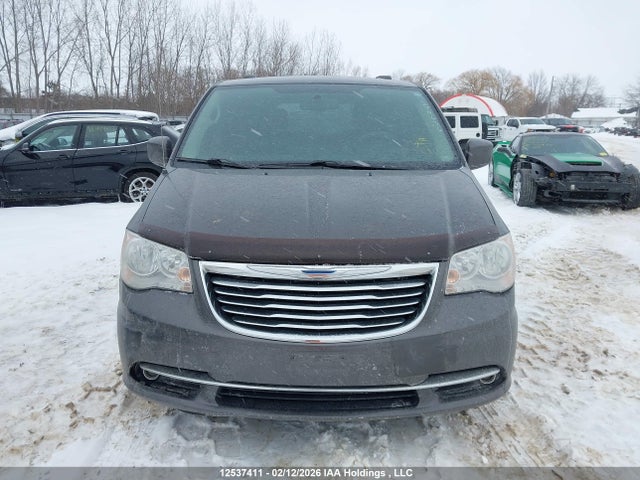 2C4RC1CG5GR279636 Chrysler Town &amp; Country