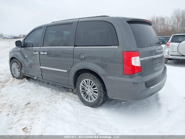 2C4RC1CG5GR279636 Chrysler Town &amp; Country