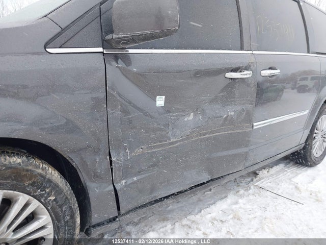 2C4RC1CG5GR279636 Chrysler Town &amp; Country