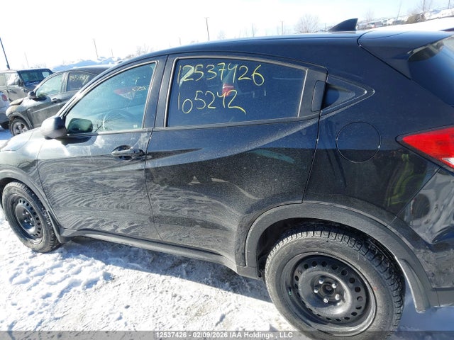 3CZRU6H37MM105242 Honda HR-V LX