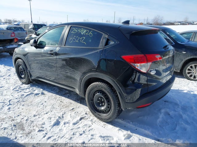3CZRU6H37MM105242 Honda HR-V LX