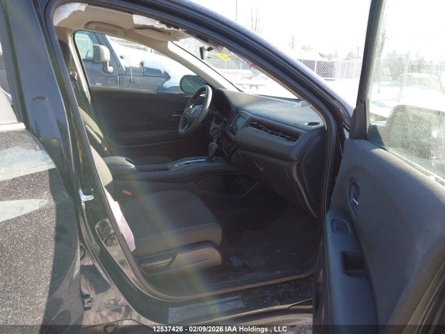 3CZRU6H37MM105242 Honda HR-V LX