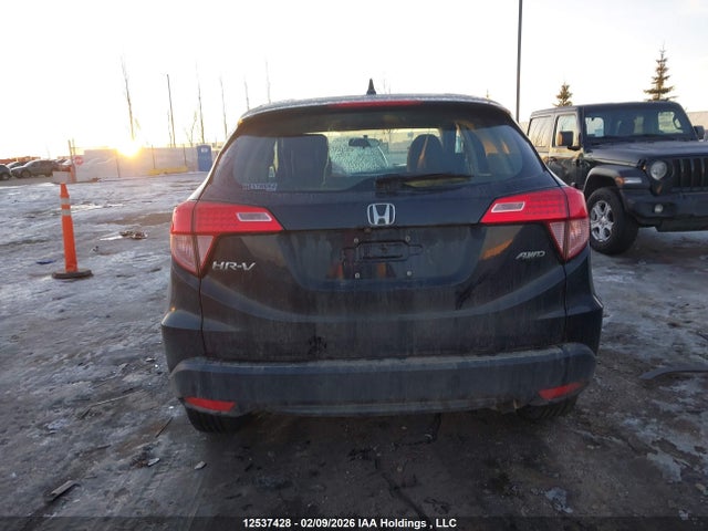 3CZRU6H38JM102765 Honda HR-V LX