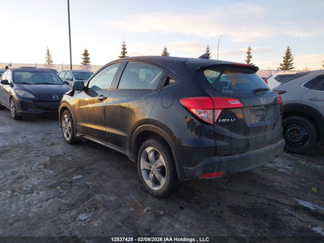 3CZRU6H38JM102765 Honda HR-V LX