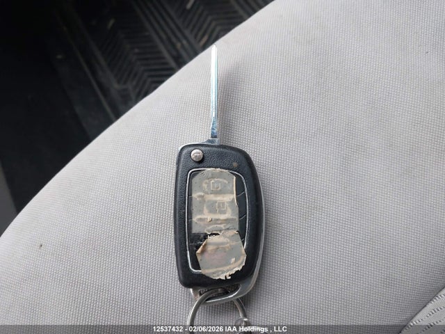 5NPE24AF0FH063167 Hyundai SONATA GL