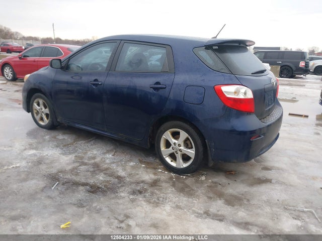 12504233 :رقم المزاد ، 2T1KU4EE7DC115313 vin ، 2013 Toyota Matrix Wagon مزاد بيع