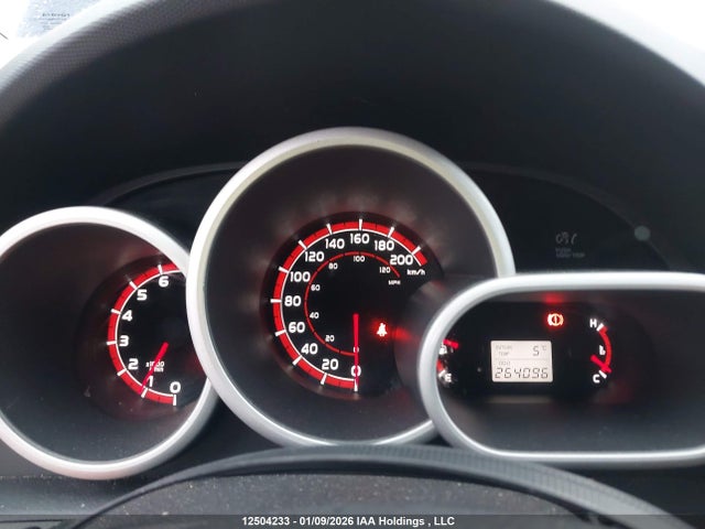12504233 :رقم المزاد ، 2T1KU4EE7DC115313 vin ، 2013 Toyota Matrix Wagon مزاد بيع