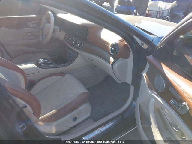WDDZF6JB3KA536663 Mercedes-Benz E 450 4matic