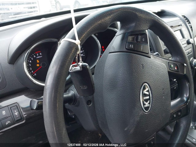 2013 Kia Sorento Lx მანქანა იყიდება აუქციონზე, vin: 5XYKTDA23DG352822, აუქციონის ნომერი: 12537488