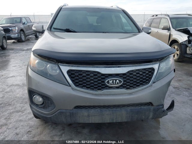 2013 Kia Sorento Lx მანქანა იყიდება აუქციონზე, vin: 5XYKTDA23DG352822, აუქციონის ნომერი: 12537488