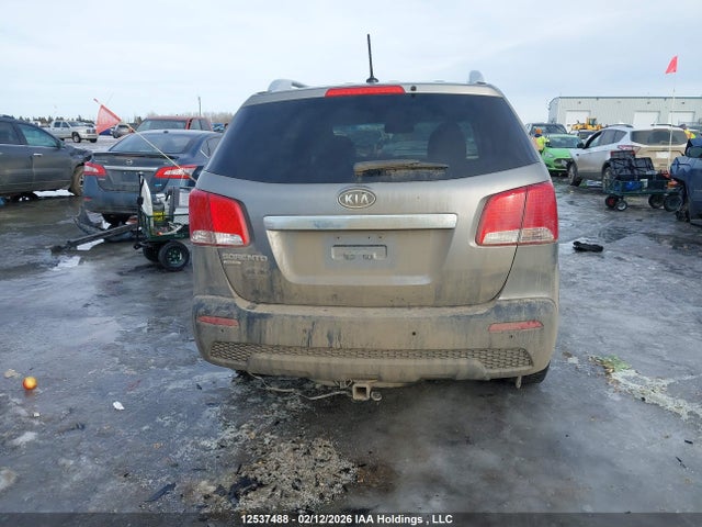 2013 Kia Sorento Lx მანქანა იყიდება აუქციონზე, vin: 5XYKTDA23DG352822, აუქციონის ნომერი: 12537488
