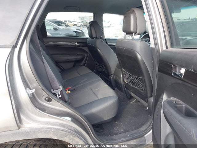 2013 Kia Sorento Lx მანქანა იყიდება აუქციონზე, vin: 5XYKTDA23DG352822, აუქციონის ნომერი: 12537488