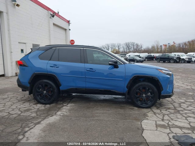 2024 Toyota Rav4 Xse მანქანა იყიდება აუქციონზე, vin: 2T35WRFV1RW215083, აუქციონის ნომერი: 12537515