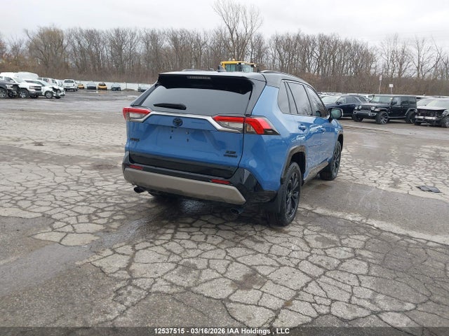 2024 Toyota Rav4 Xse მანქანა იყიდება აუქციონზე, vin: 2T35WRFV1RW215083, აუქციონის ნომერი: 12537515