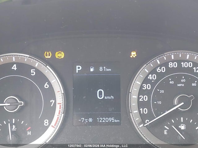 Продажа на аукционе авто 2022 Hyundai Venue Essential Auto Ivt With Two-tone Body Colour, vin: KMHRB8A30NU178592, номер лота: 12537543
