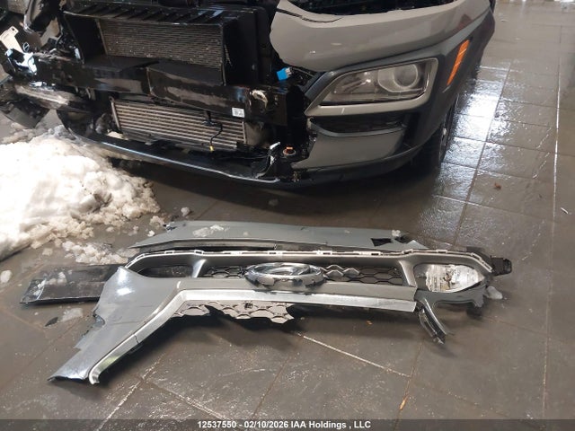 KM8K3CA57MU724368 Hyundai Kona Limited