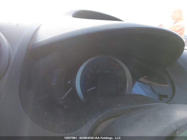 12537561 :رقم المزاد ، JHMZE2H77AS801941 vin ، 2010 Honda Insight مزاد بيع