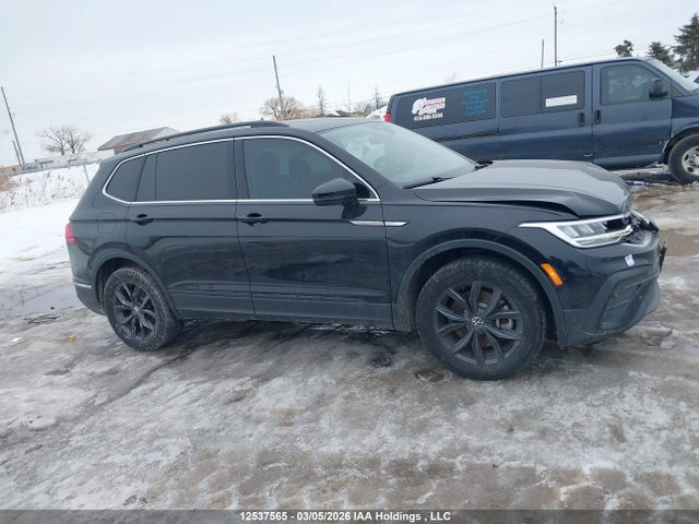 2024 Volkswagen Tiguan Comfortline მანქანა იყიდება აუქციონზე, vin: 3VVMB7AX9RM048852, აუქციონის ნომერი: 12537565