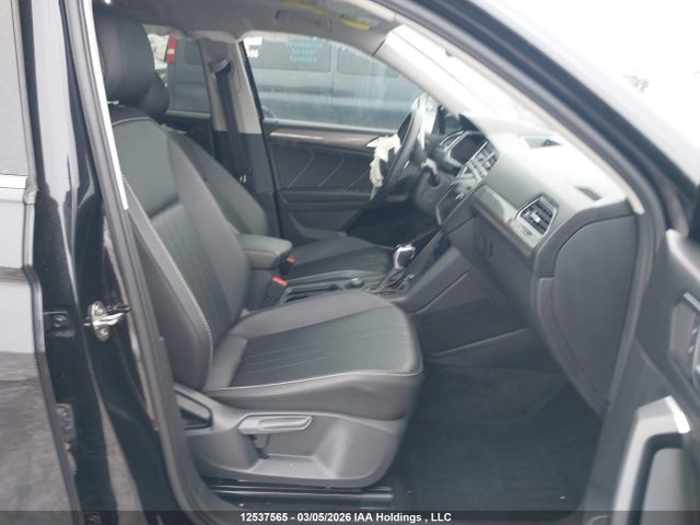 2024 Volkswagen Tiguan Comfortline მანქანა იყიდება აუქციონზე, vin: 3VVMB7AX9RM048852, აუქციონის ნომერი: 12537565