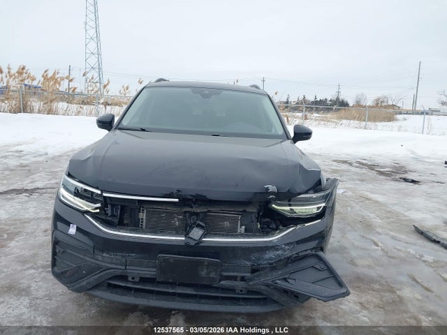 2024 Volkswagen Tiguan Comfortline მანქანა იყიდება აუქციონზე, vin: 3VVMB7AX9RM048852, აუქციონის ნომერი: 12537565