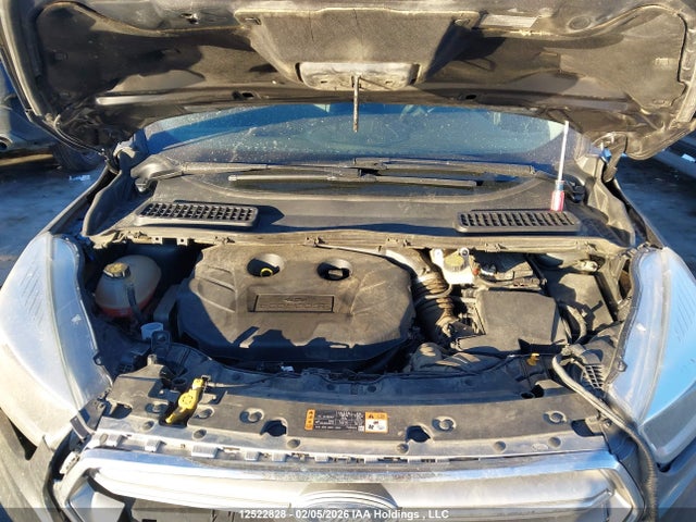 1FMCU9G92HUA72232 Ford ESCAPE SE