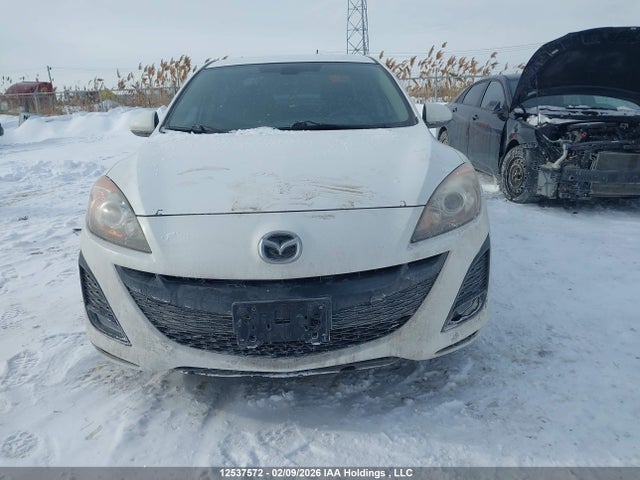 12537572 :رقم المزاد ، JM1BL1VF2B1420584 vin ، 2011 Mazda 3 I مزاد بيع