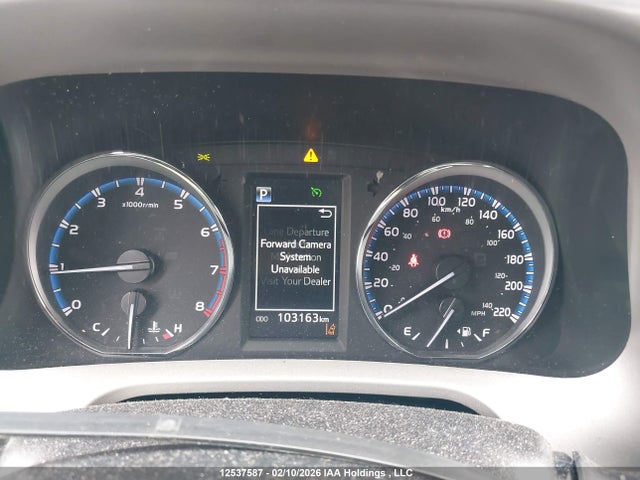 2T3ZFREV8JW504372 Toyota RAV4 LE