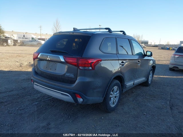JA4JZ3AXXKZ602016 Mitsubishi Outlander Se/sel/le