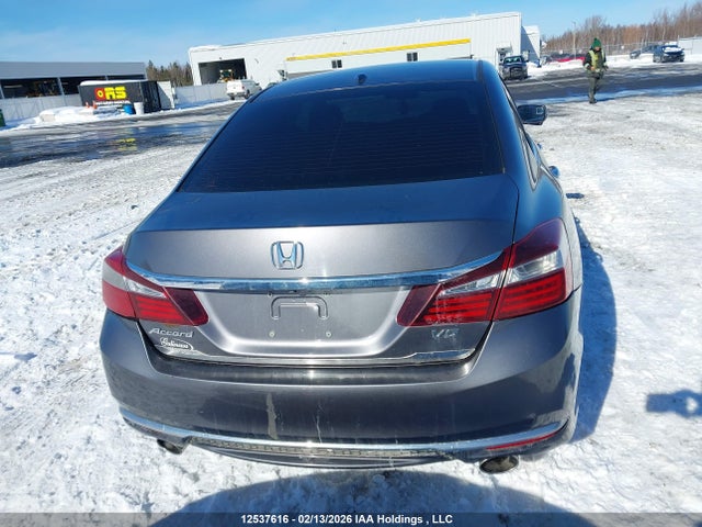 1HGCR3F83HA801885 Honda ACCORD EXL