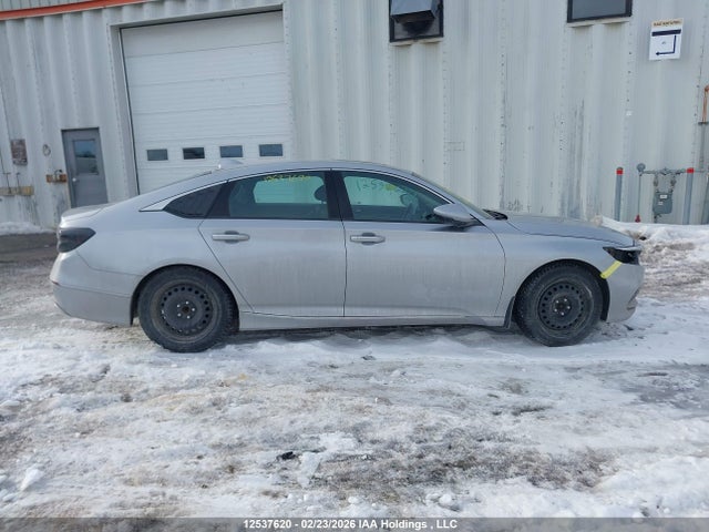 1HGCV1F99JA800660 Honda Accord Touring