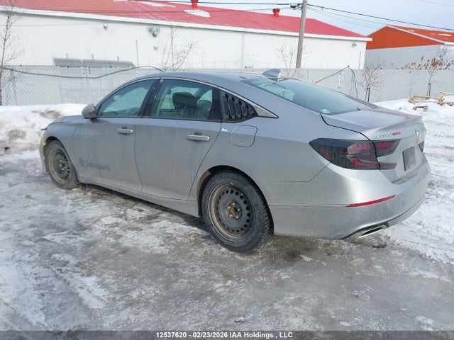 1HGCV1F99JA800660 Honda Accord Touring