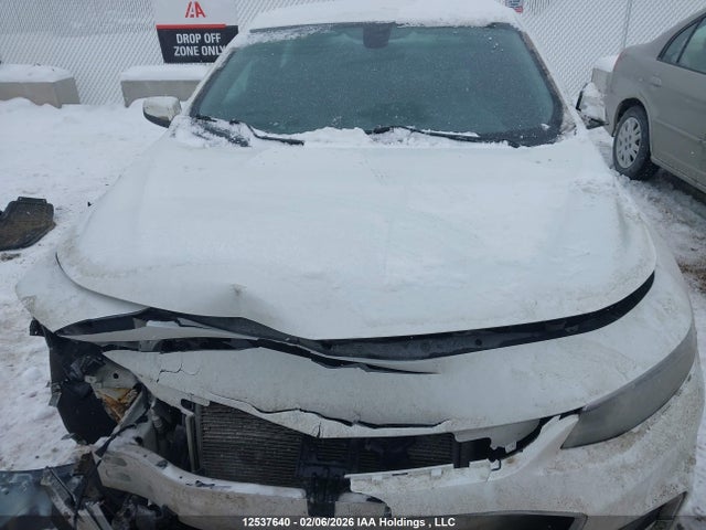1G1ZD5STXJF100954 Chevrolet MALIBU LT