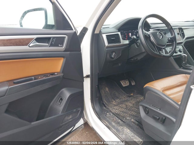 1V2TR2CAXJC555992 Volkswagen Atlas 3.6 Fsi Execline