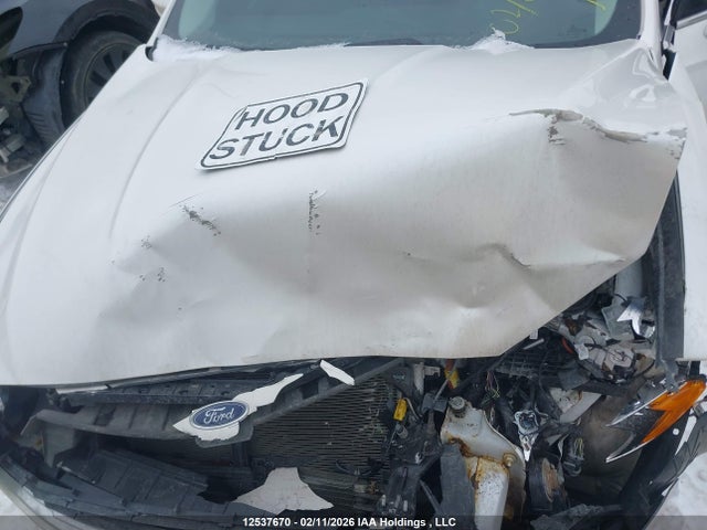 12537670 :رقم المزاد ، 3FA6P0LU6FR172830 vin ، 2015 Ford Fusion Hybrid Se مزاد بيع
