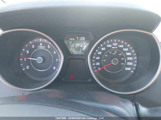 5NPDH4AE9GH682420 Hyundai ELANTRA GL