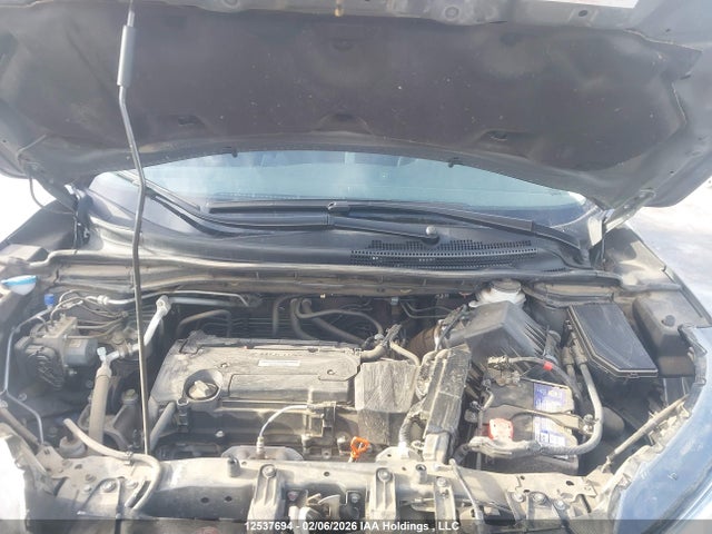 2HKRM4H33GH136654 Honda CR-V LX