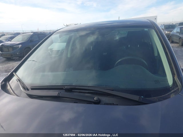 2HKRM4H33GH136654 Honda CR-V LX