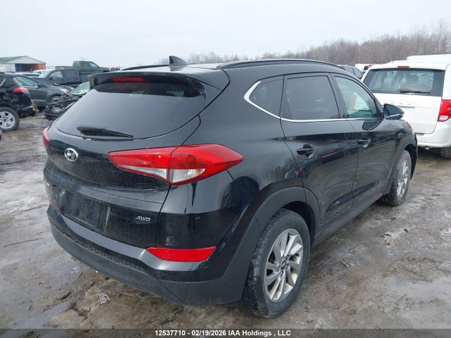 KM8J3CA4XGU232330 Hyundai Tucson Luxury
