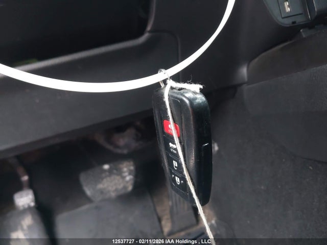 4T1S11AK1NU634389 Toyota CAMRY SE