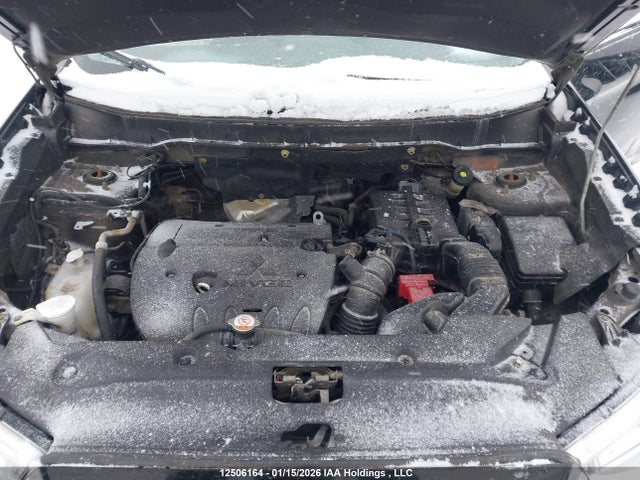 JA4AJ3AU4GZ606602 Mitsubishi RVR SE