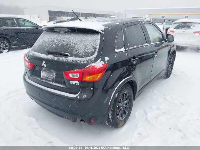 JA4AJ3AU4GZ606602 Mitsubishi RVR SE